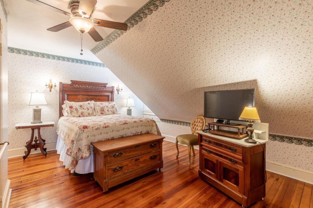 Captain Mey'S Inn Cape May Ngoại thất bức ảnh